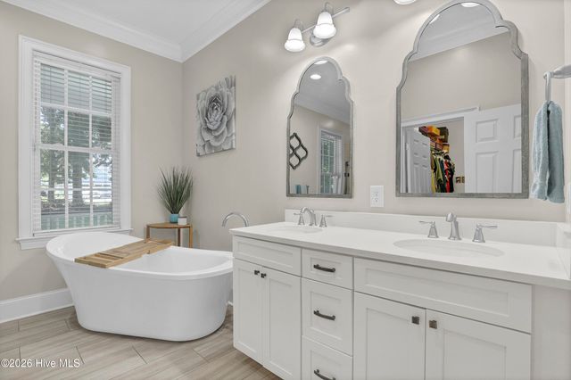 104 Mill Dam Road, Hampstead, NC 28443