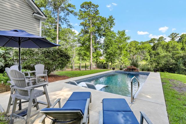 104 Mill Dam Road, Hampstead, NC 28443