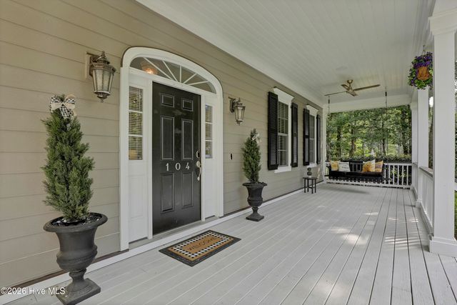 104 Mill Dam Road, Hampstead, NC 28443