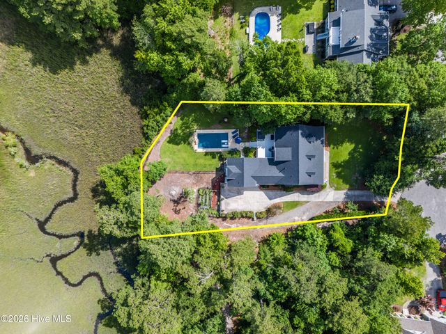 104 Mill Dam Road, Hampstead, NC 28443