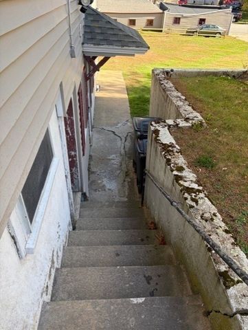 33 Ash St 1, Gardner, MA 01440