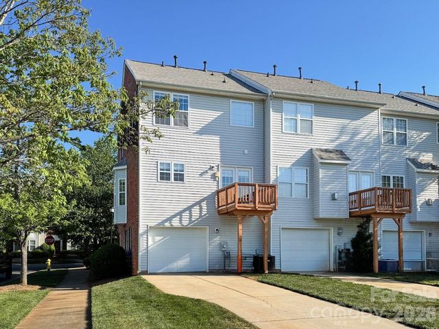 6748 Mountain Majesty Way, Huntersville, NC 28078