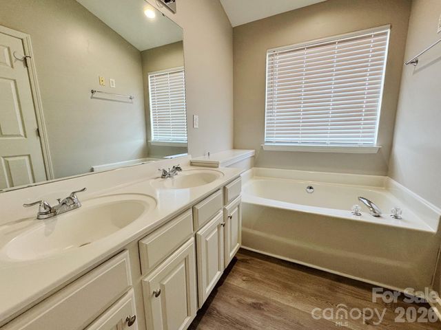 6748 Mountain Majesty Way, Huntersville, NC 28078