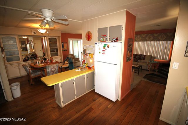 182 W Palma Drive, Green Valley, AZ 85614