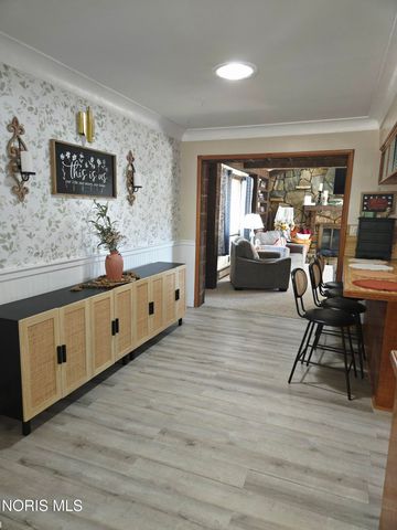 1615 N Thyre Drive, Genoa, OH 43430