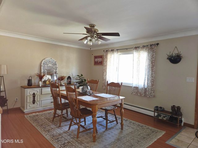 1615 N Thyre Drive, Genoa, OH 43430