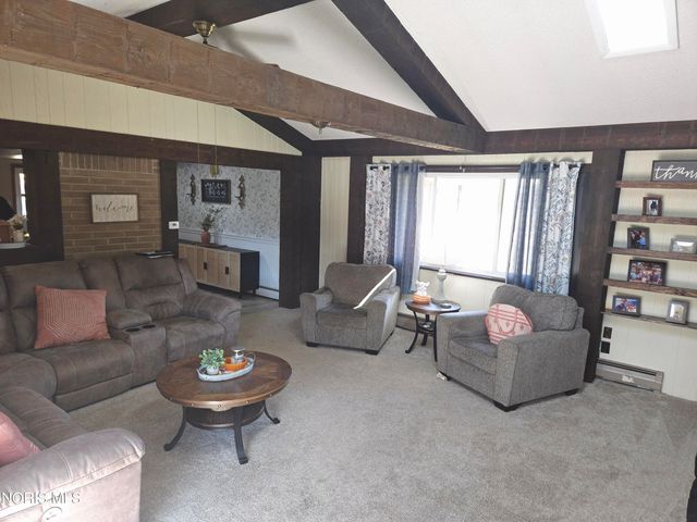 1615 N Thyre Drive, Genoa, OH 43430