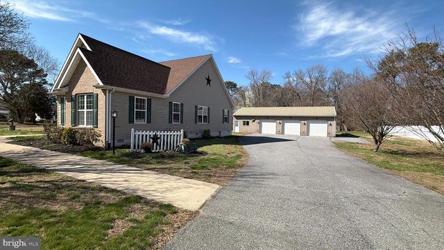 8617 PORTSVILLE RD, Laurel, DE 19956