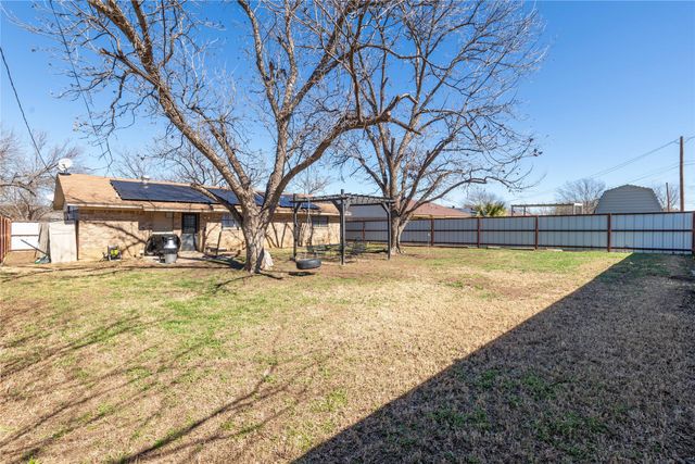 4414 Mimosa Drive, Brownwood, TX 76801