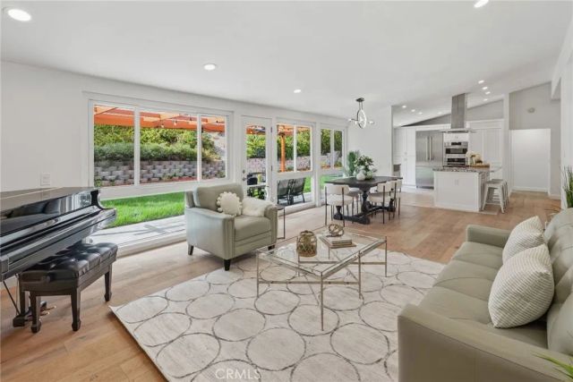 45 Silver Spring Drive, Rolling Hills Estates, CA 90274