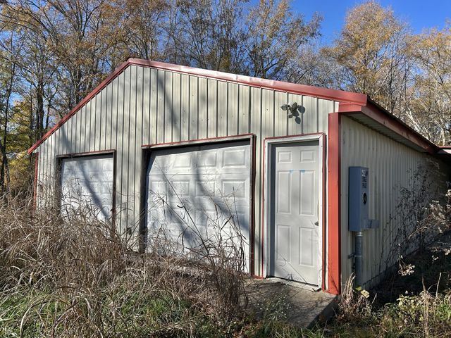 3672 Bains Rd, Hillsboro, TN 37342