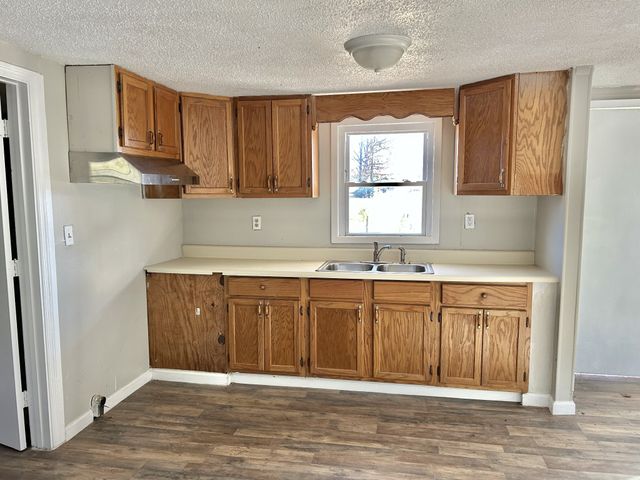 3672 Bains Rd, Hillsboro, TN 37342