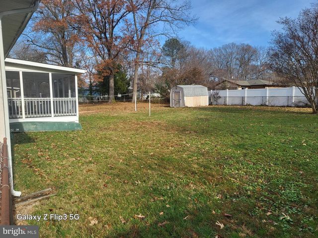 7037 DOVER AVE, North Beach, MD 20714