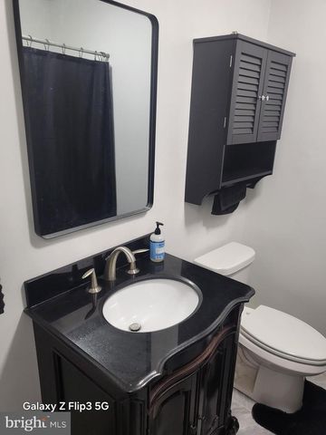 7037 DOVER AVE, North Beach, MD 20714