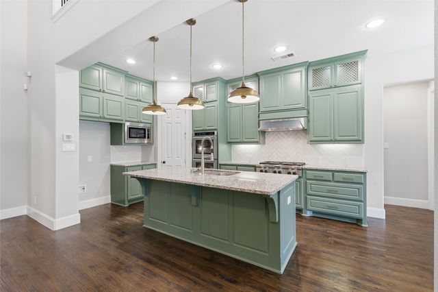 1400 Bluebell Avenue, Argyle, TX 76226