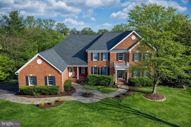 19770 WILLOWDALE PL, Ashburn, VA 20147