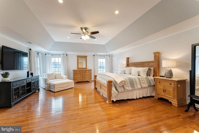 19770 WILLOWDALE PL, Ashburn, VA 20147