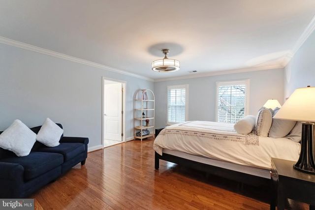 19770 WILLOWDALE PL, Ashburn, VA 20147