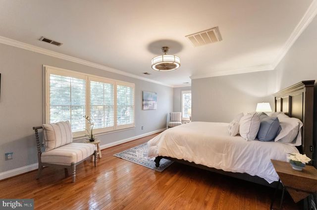 19770 WILLOWDALE PL, Ashburn, VA 20147