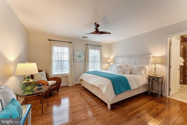 19770 WILLOWDALE PL, Ashburn, VA 20147