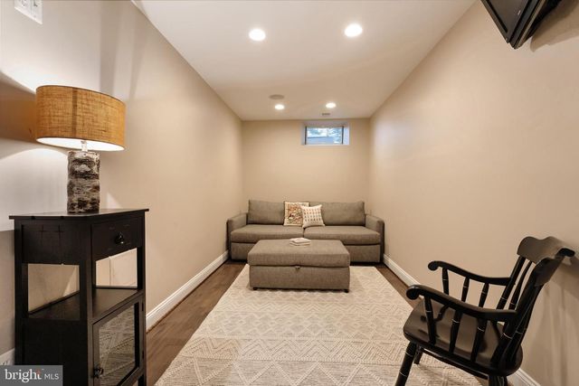 19770 WILLOWDALE PL, Ashburn, VA 20147