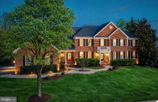 19770 WILLOWDALE PL, Ashburn, VA 20147