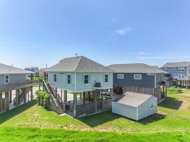 3263 Hidden Gold, Crystal Beach, TX 77650