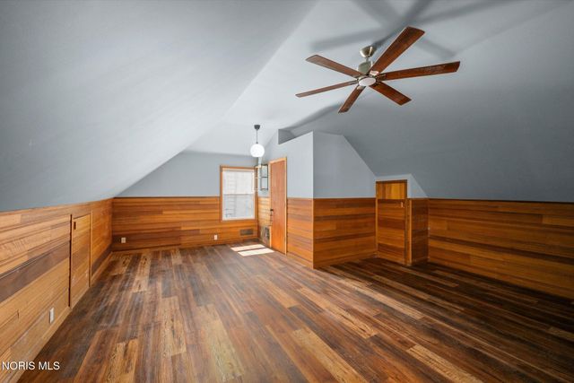2436 Goddard Road, Toledo, OH 43606