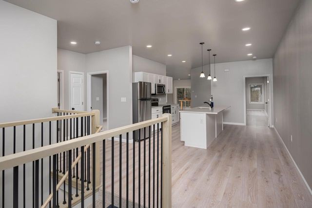 3314 W Alvina AVENUE, Greenfield, WI 53221