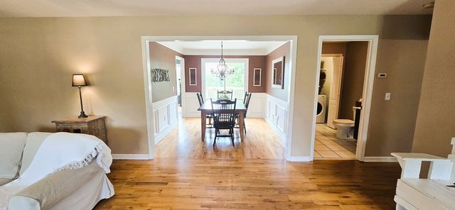 348 South Woods Court, Jasper, GA 30143