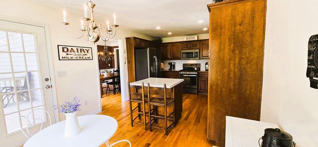 348 South Woods Court, Jasper, GA 30143