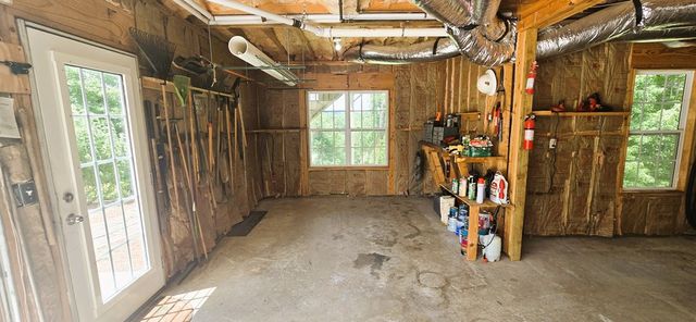 348 South Woods Court, Jasper, GA 30143