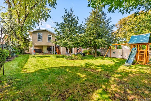 2928 Charlotte Drive, Merrick, NY 11566