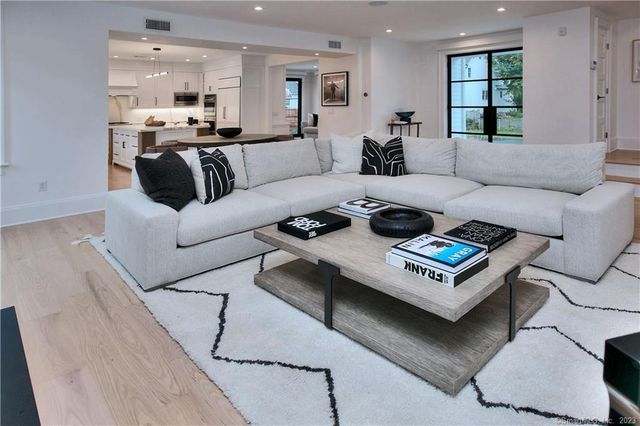 18 Danbury Avenue, Westport, CT 06880