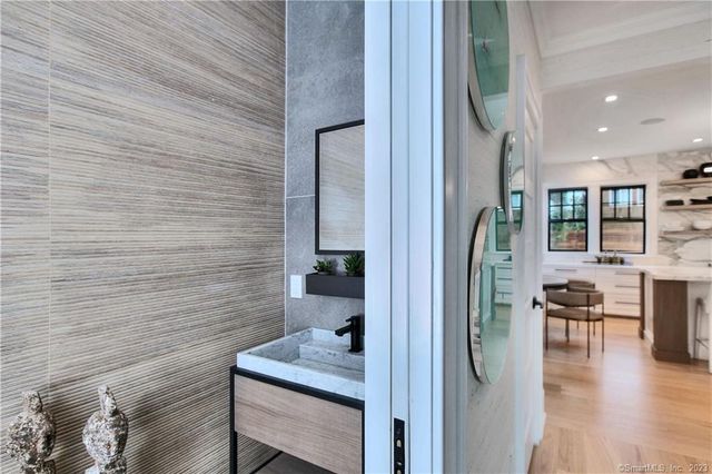 18 Danbury Avenue, Westport, CT 06880