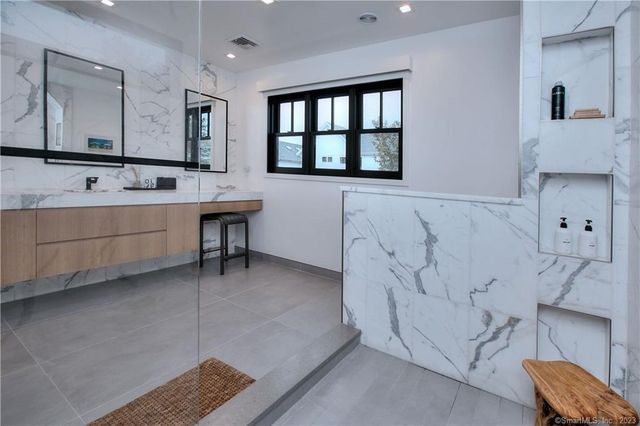 18 Danbury Avenue, Westport, CT 06880