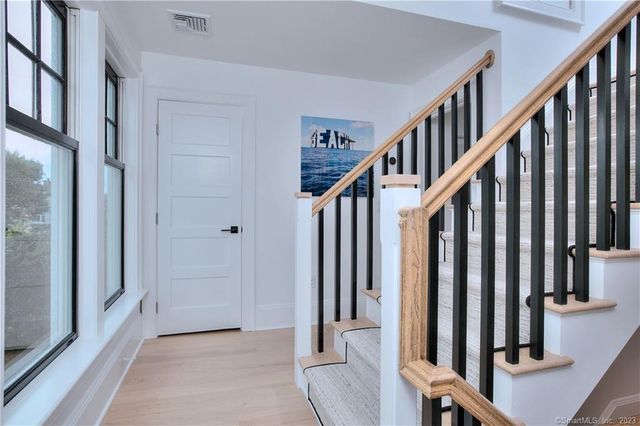 18 Danbury Avenue, Westport, CT 06880