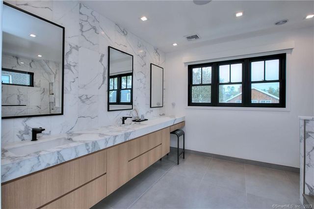 18 Danbury Avenue, Westport, CT 06880