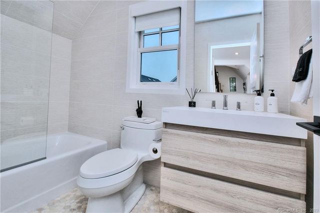 18 Danbury Avenue, Westport, CT 06880