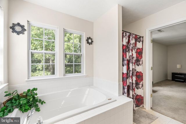 228 THOMAS JEFFERSON TER, Elkton, MD 21921