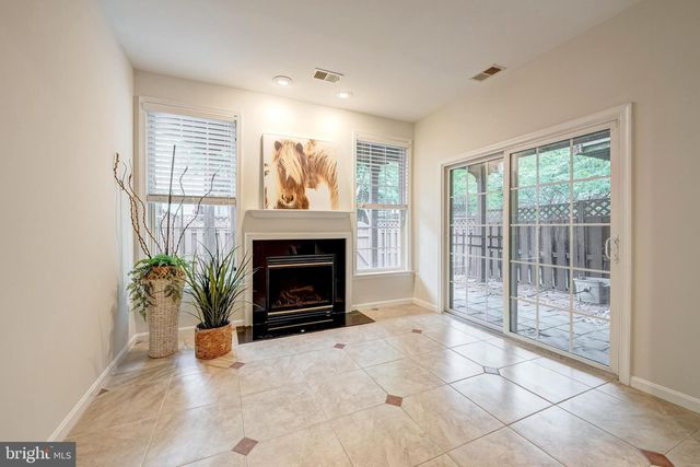 21893 SCHENLEY TER, Broadlands, VA 20148