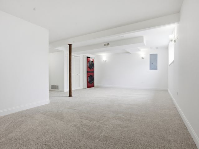 205 Fremont Avenue, Romeoville, IL 60446