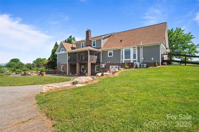 270 Watkins Road, Campobello, SC 29322
