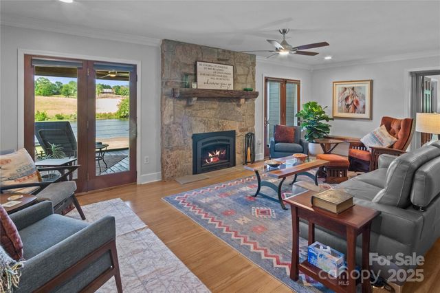 270 Watkins Road, Campobello, SC 29322
