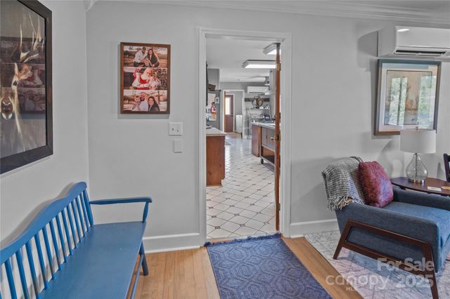 270 Watkins Road, Campobello, SC 29322