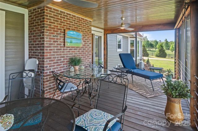 270 Watkins Road, Campobello, SC 29322