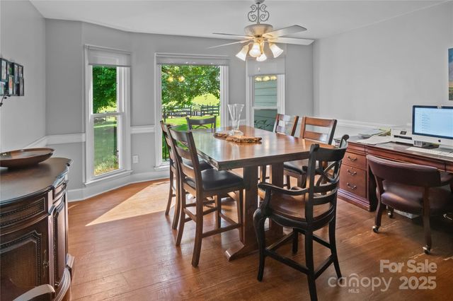 270 Watkins Road, Campobello, SC 29322
