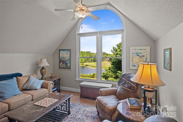 270 Watkins Road, Campobello, SC 29322