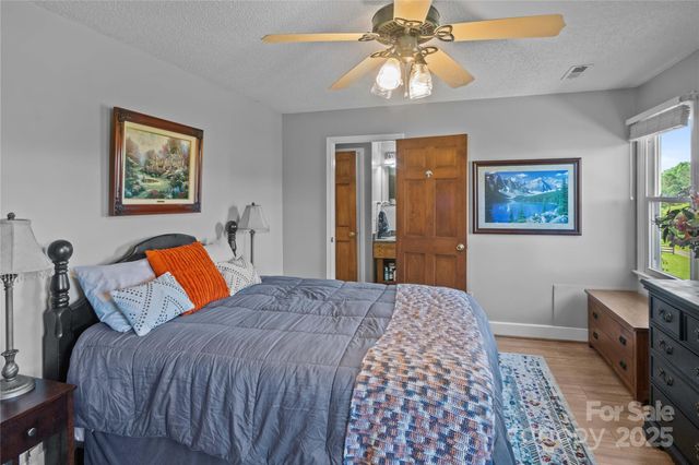 270 Watkins Road, Campobello, SC 29322