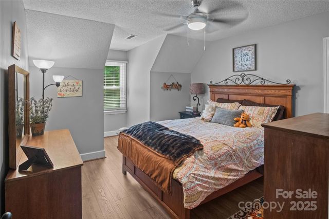 270 Watkins Road, Campobello, SC 29322